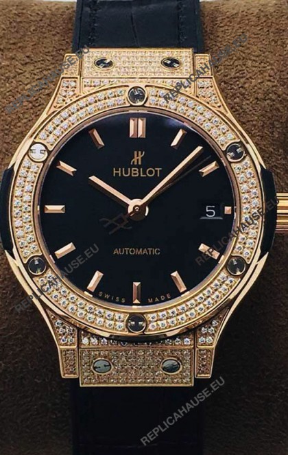 Hublot Classic Fusion Diamonds Rose Gold Black Dial 38MM Swiss Replica Watch 1:1 Mirror Quality