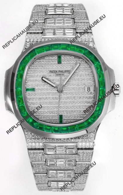 Patek Philippe Nautilus 5711/A Swiss Replica Watch 1:1 Mirror Replica in 904L Steel Diamonds Casing